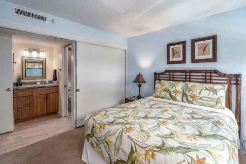 BEAUTIFULLY REMODELED WITH GREAT OCEAN VIEW! - 2-Star