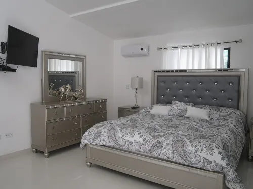 Villa Blanc $$ Last Minute Deal  No Deposit/Cleaning Feesinverter Backup - Private Pools