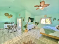 New! Beautiful "Bahamas Sunset" Ocean View! Walk to Pool/Casino! Private Beach