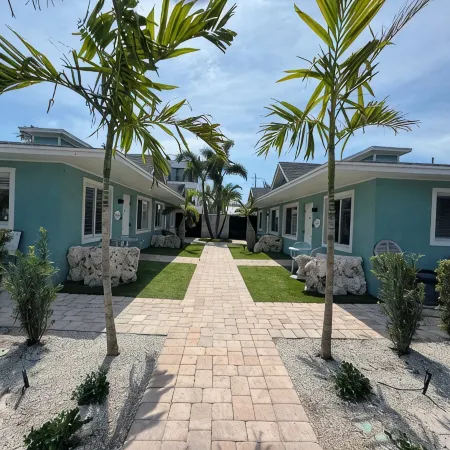 Private Heated Pool-2 Blocks to Beach-Tropical Courtyard-"Villa St.Barth"