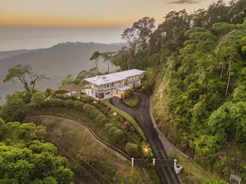 Casa Montaña - Majestic Ocean Views at Dominical Hills - piscine