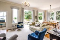 2024 Bach of the Year Property Fully renovated villa in heart of Greytown - ヴィラ