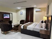 Vimpy Hotel Uyo - 2-Star