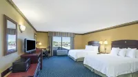 Hampton Inn Maysville, KY - 駐車場
