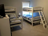 Relax by Lake Michigan within a 5-min stroll - Wifi