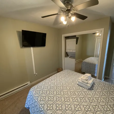 BEACHSIDE GETAWAY IN SHEBOYGAN
