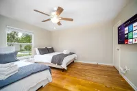 Private Heated Pool • Arcades • Sleeps 10 • Quiet Jacksonville Retreat - プライペートプール