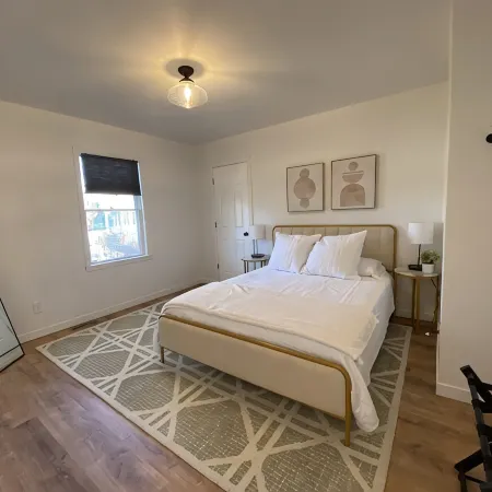 Cute centrally located home!
