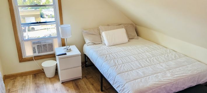 Bright, Stylish & Cozy Private Attic Unit near NYC Hotels in Passaic County