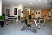 Persey Flora Apartments - Gym