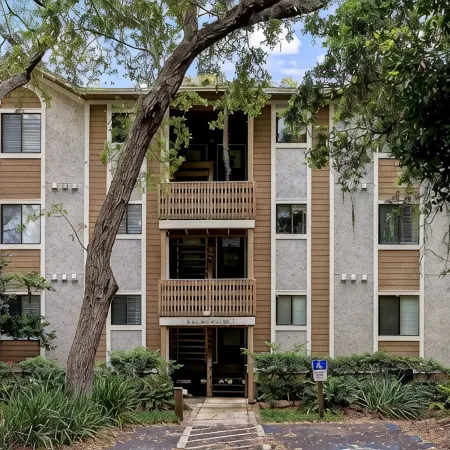 Short walk to the beach- 2BR, 2BA “Tranquility on Amelia"