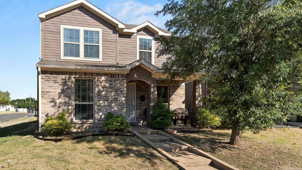 Modern 3 Bedrooms Home Just 5 minutes to Deep Ellum
