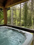 Relaxing Bright Mountain Getaway w/ Hot tub - Newly Renovated Cashiers Area Home - WiFi