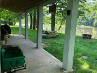 Cozy and relaxing, Modern Creekside, Trailside, Waterfront  Cottage, fiber Wifi - Country Houses