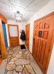 Tastefully updated Cabin with a hot tub! - Chalets