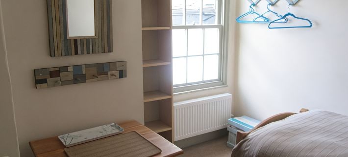 Beautifully renovated cosy house in the historic market town of Totnes, S Devon トットネスのホテル