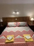Self contained cottage in 8 acres of amazing gardens adjoining the Ovens River - 3 stelle