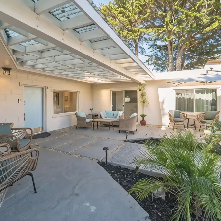 Oceanview Coastal Retreat Sauna, Hot Tub & Fire Pitstr Permit Number: 14614430