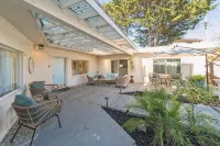 Oceanview Coastal Retreat Sauna, Hot Tub & Fire Pitstr Permit Number: 14614430 - Boutique
