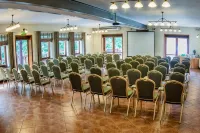 Hotel Dworek Wapionka - ที่มีที่จอดรถ