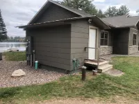 Otter Place: Lakefront Cabin, Generator, Wi-Fi, Free Firewood, No Cleaning Fee! - 2-Sterne