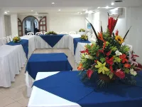 Hotel Tumburagua Soin Sas - Parking