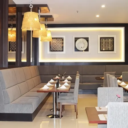 Zenith Hotel