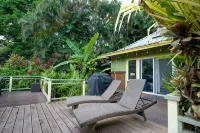 Romantic Cottage, Private Acre of Paradise, View! Pool! - สระว่ายน้ำส่วนตัว