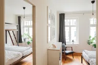 Hostel Multitude - Hostels