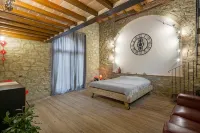 Villa Marghi, modern villa with infinity pool overlooking Lake Trasimeno - WiFi