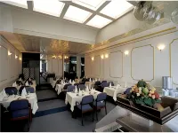 Hotel Laguna Zagreb - พร้อมอาหารเช้า