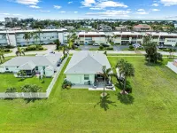 New 3-Bed.2Bath House in Tranquil Fort Pierce. Walk to Beach and Restaurants - 4-نجوم