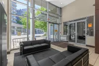 Downtown DT 1‑Bedroom Apartment&Water View - 3-Sterne
