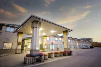 Super 8 by Wyndham Drayton Valley - 2-Star