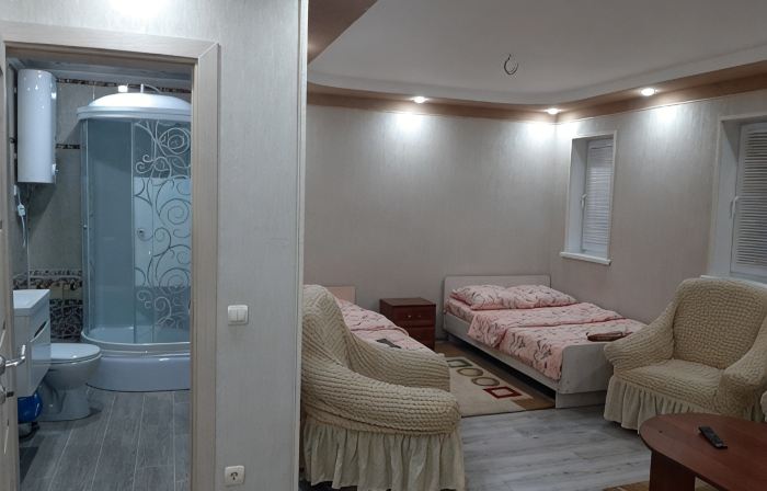 Yuzhnyij Dvorik Hostel