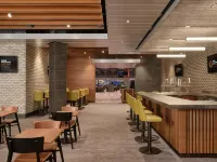 Great Canadian Casino Resort Toronto - Barer