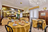 Hotel Don Abbondio - Balcony