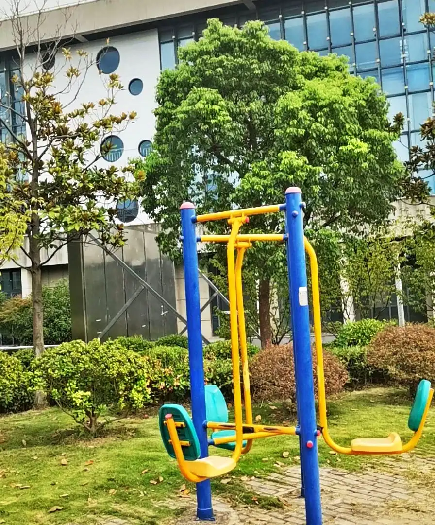 Hotels near Cao Road Sports Center