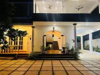 Garden Bay Resort