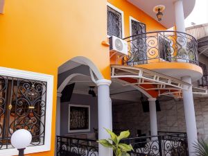 Clos d'Or, Appartements meublés Douala Makepé