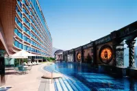 Royal Plaza Hotel - Romantic