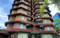 Travellers Suites Serviced Apartments