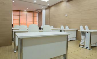 Olive Hotel & Residence Bangkok Sukhumvit 101/1