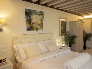 Villa Cornaro Tourist Suites