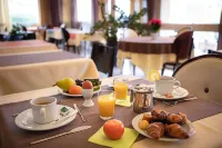 Kyriad Toulouse - Blagnac AÉROPORT Hotels in Cornebarrieu