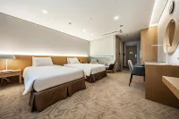 Ulsan City Hotel Hotels near Ihyujeong