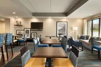 Hampton Inn Appleton (Fox River Mall Area) Hotels in Grand Chute