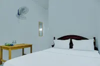SPOT ON 92412 Homestay Eka Fortuna Ranau Hotel dekat Pati Marga Beach