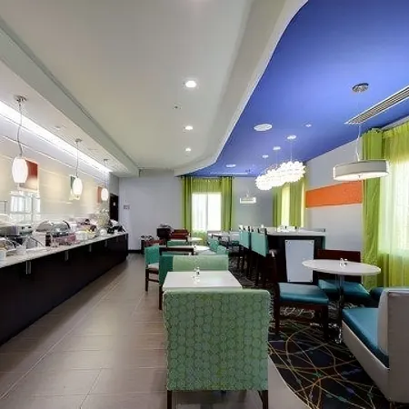 Comfort Inn & Suites Tulsa I-44 West - Rt 66