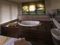 Terrace Green Hotel & Spa Hotels in Negombo